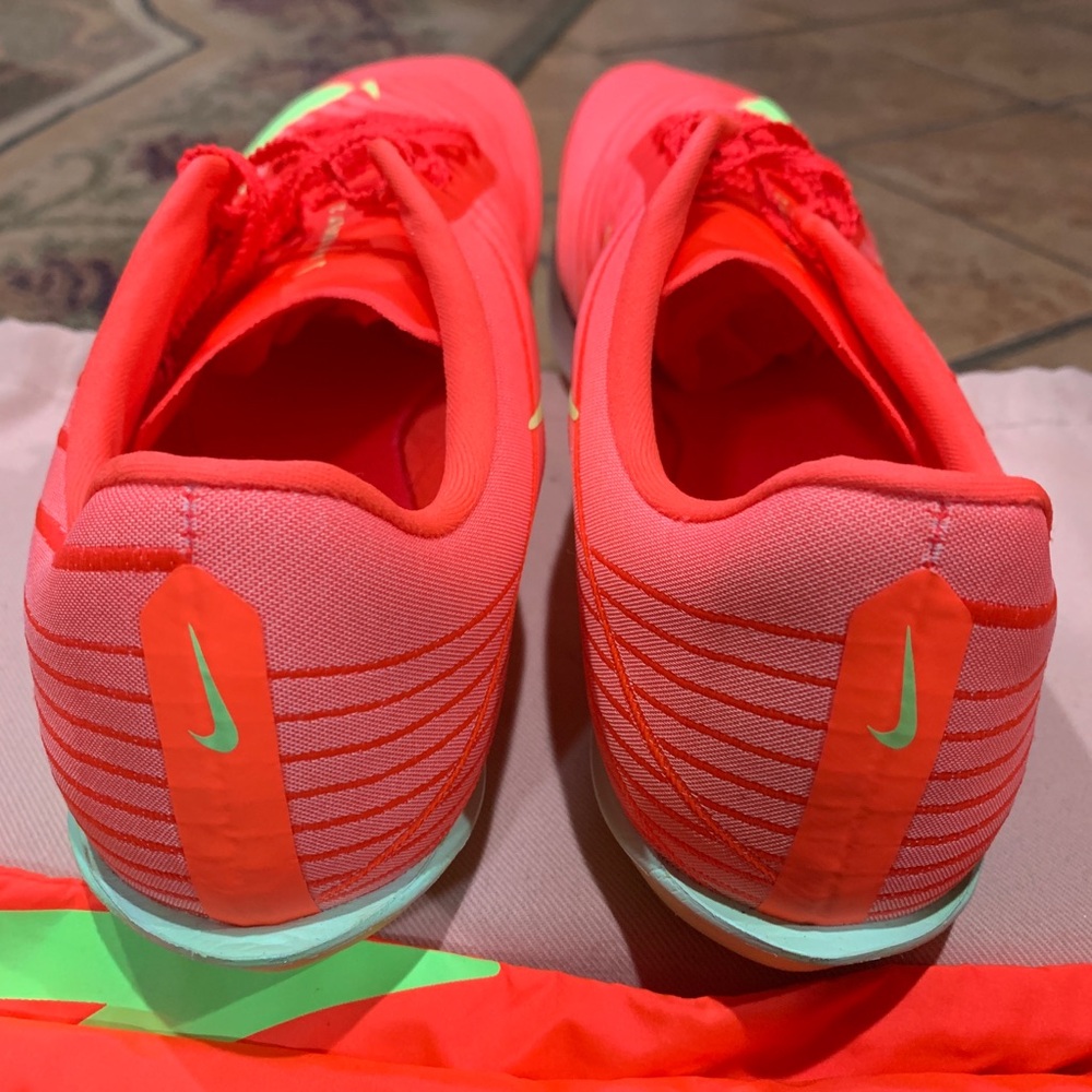 Nike MaxFly 2 Track and Field Sprint Spikes - Picture 13 of 15